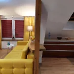 Copernicus 10 Apartment *